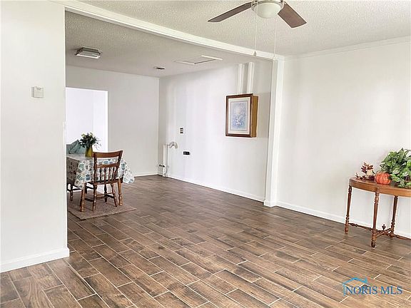 3rd image of 716 Glenwood Ave