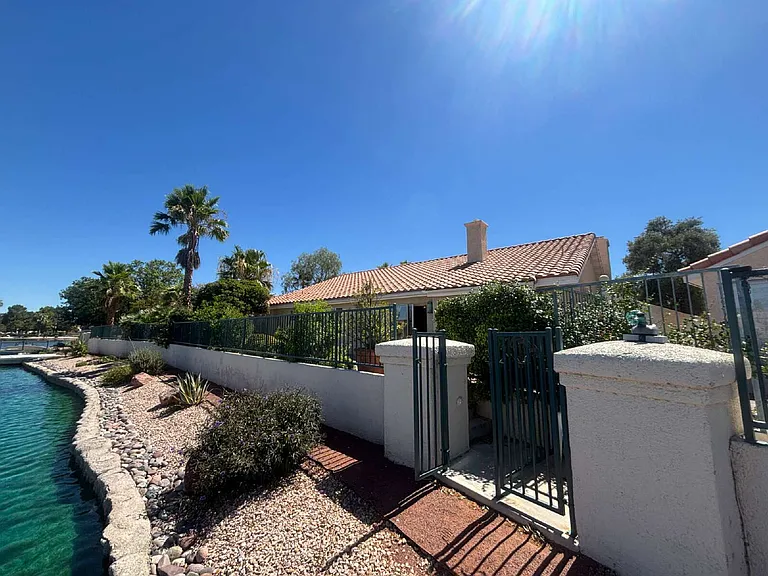 2424 Ocean Front Dr — Photo 10