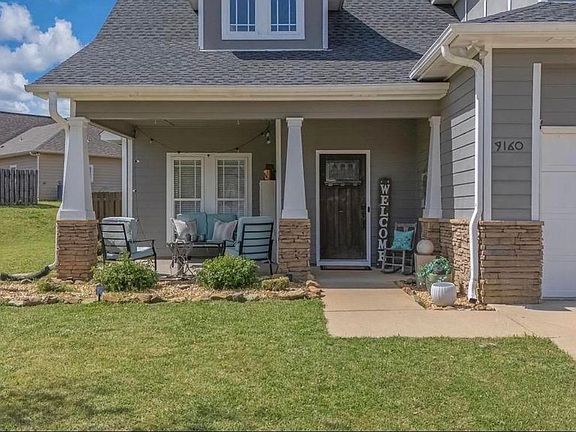 3rd image of 9160 Rookwood Pl
