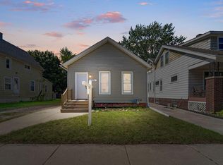 1516 Buchanan St, Racine, WI 53402