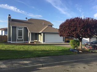1625 E Highland Ave, Mount Vernon, WA 98273