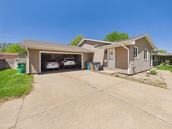 5th image of 1008 Pleasant View Dr