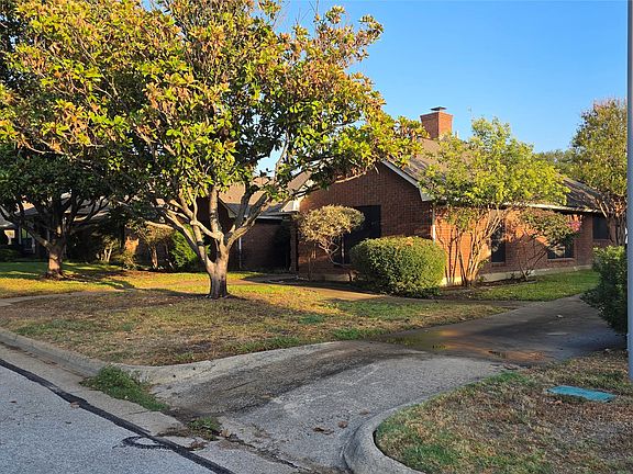 5th image of 4401 Waycross Dr