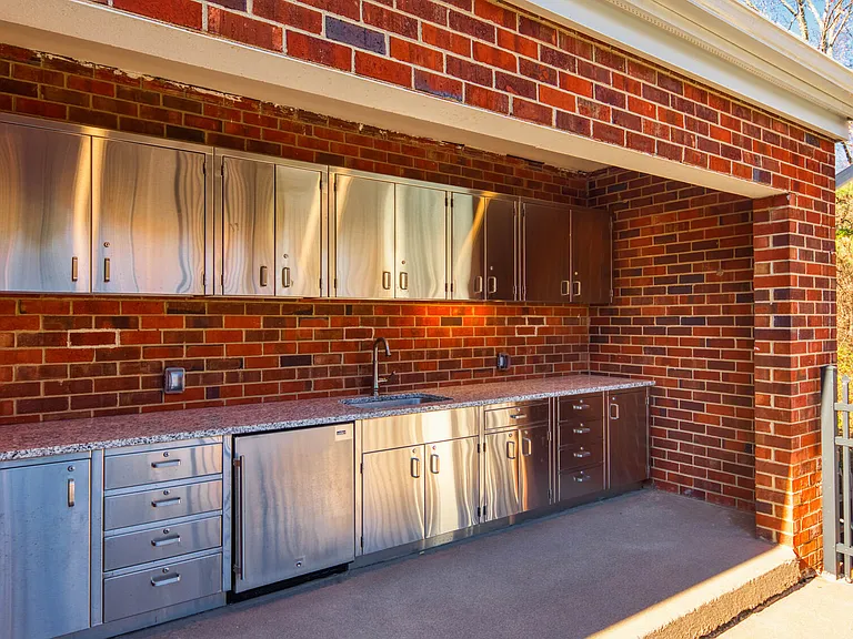 Millspring Commons Apartments and Townhomes — Photo 12