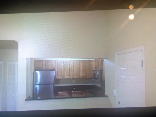 120 15th St E APT 814, Tuscaloosa, AL 35401