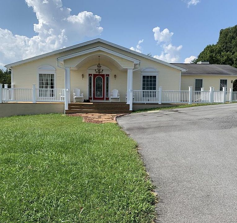 1st image of 200 Circle View Dr