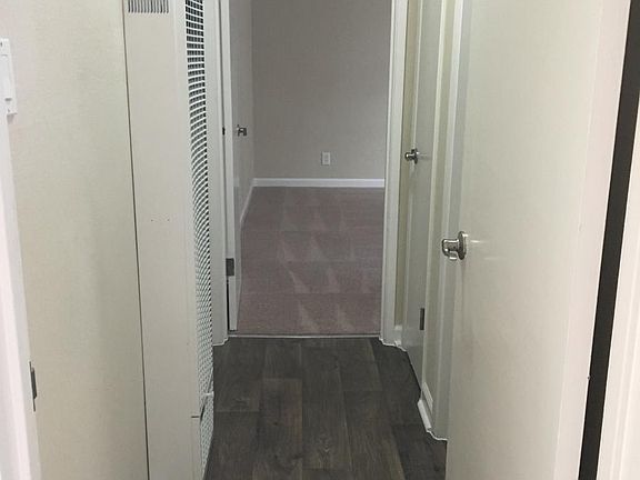 3rd image of 465 Garwood Way APT D