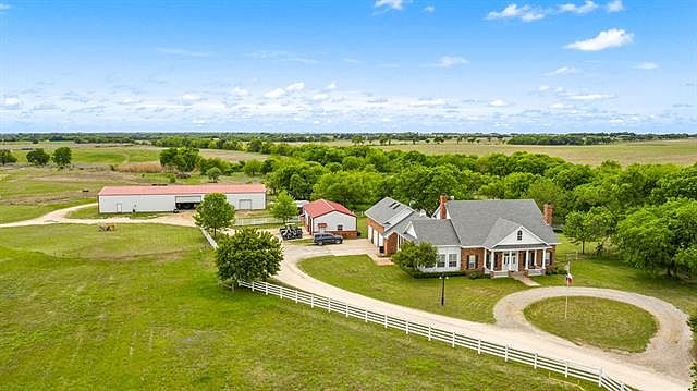 1st image of 316 County Road 3123 W