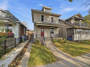 1046 Lincoln Rd, Windsor, ON N8Y 2H4