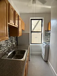 Rented by Gur Altberg, LREB