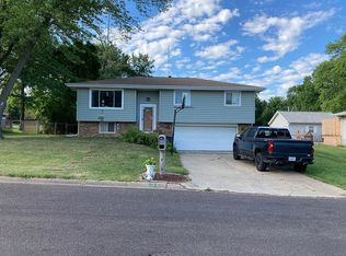 636 Kerfoot St, East Peoria, IL 61611