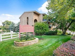 70 Gateway Rd APT 151E, Yonkers, NY 10703