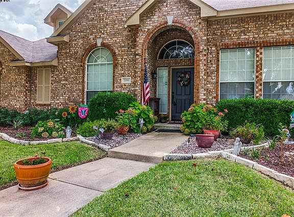 2nd image of 2091 Garrison Dr