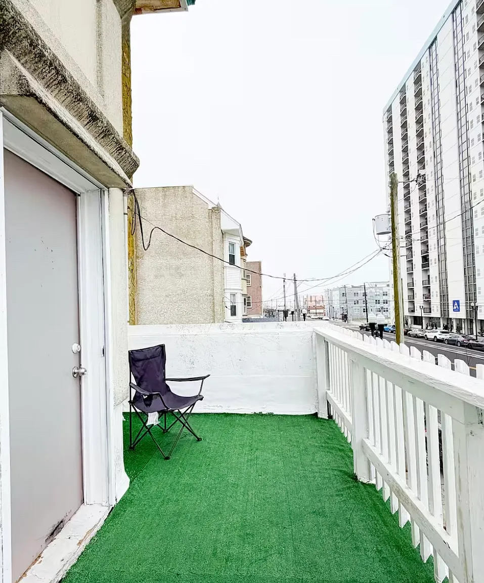 321 Atlantic Ave — Photo 3