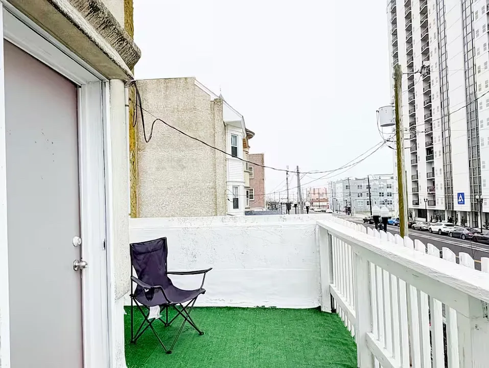 321 Atlantic Ave #2