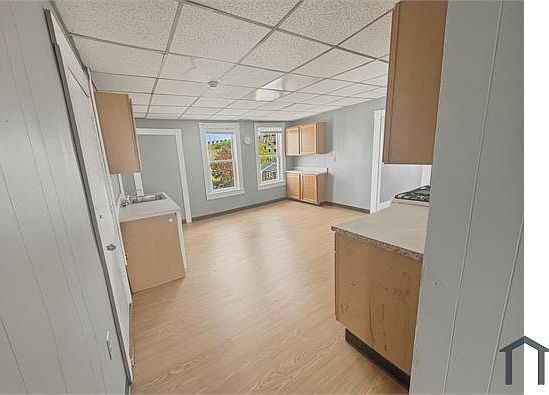 4th image of 82 Gershom Ave APT 4