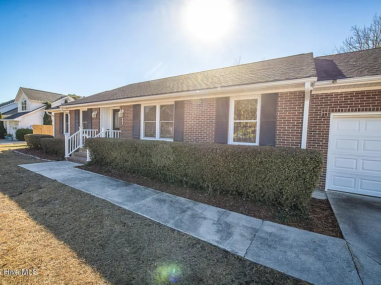 310 R L Honeycutt Dr — Photo 40