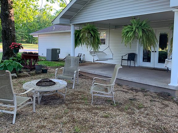 4th image of 7 Meadowlark Ln