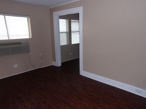 Main room 