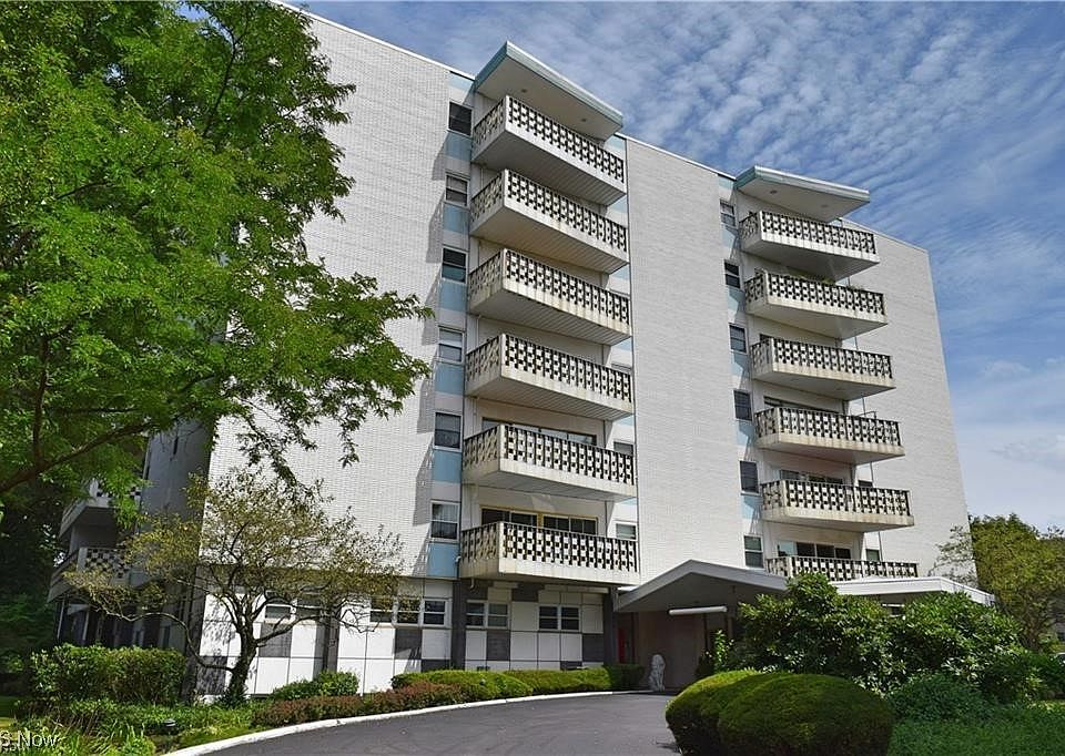 1st image of 275 N Portage Path APT 2B