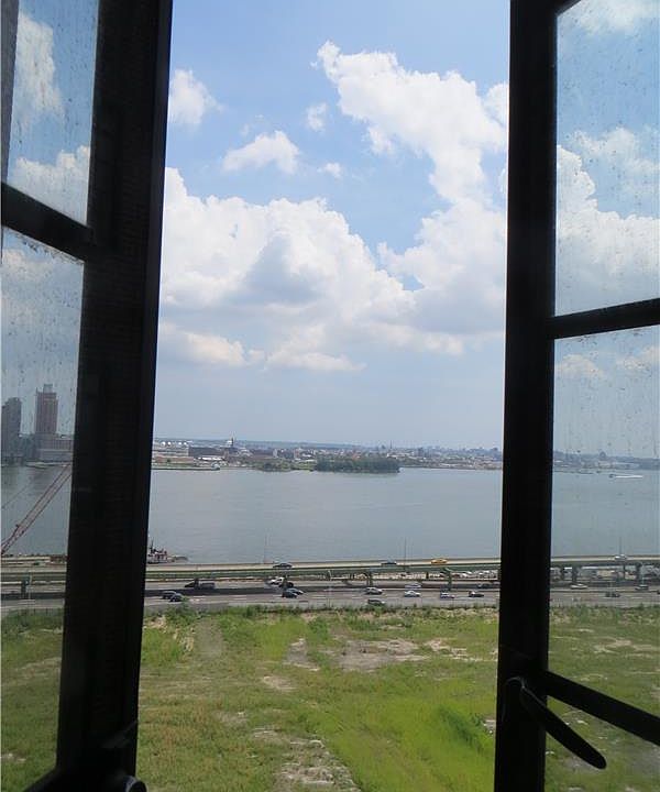 1st image of 5 Tudor City Pl APT 830