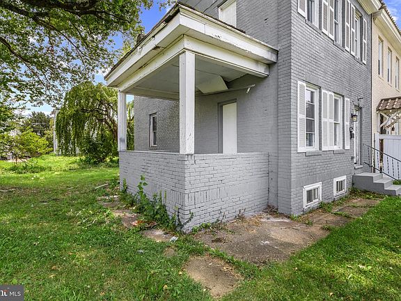 4th image of 4029 Boarman Ave