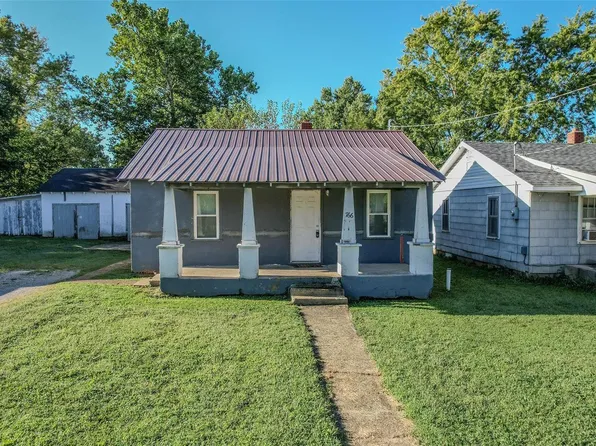 766 Mizer St, Lebanon, MO 65536