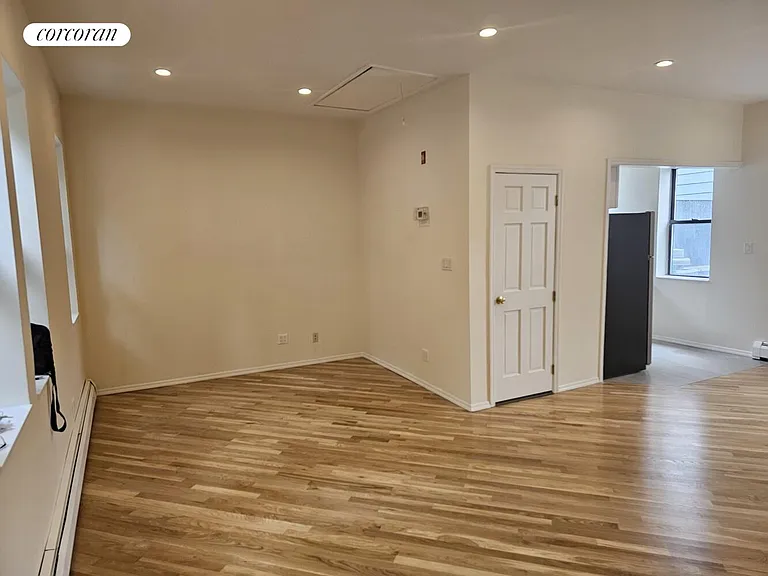 244 Ainslie St #1 — Photo 1
