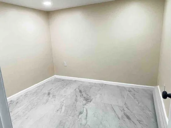 319 15th Street image 9 of 9