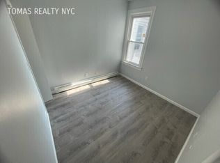 33 Union Ln, Mount Vernon, NY 10553