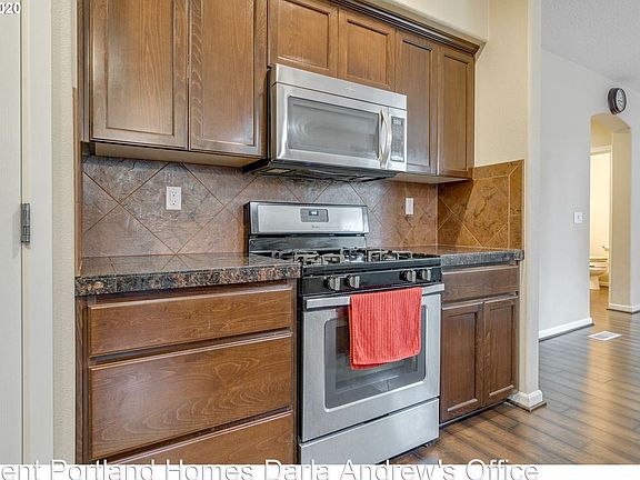 5th image of 5573 NE Azores Ct