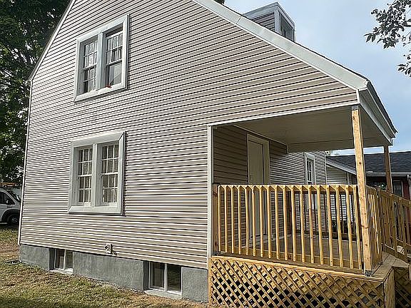 3rd image of 737 Leland Ave