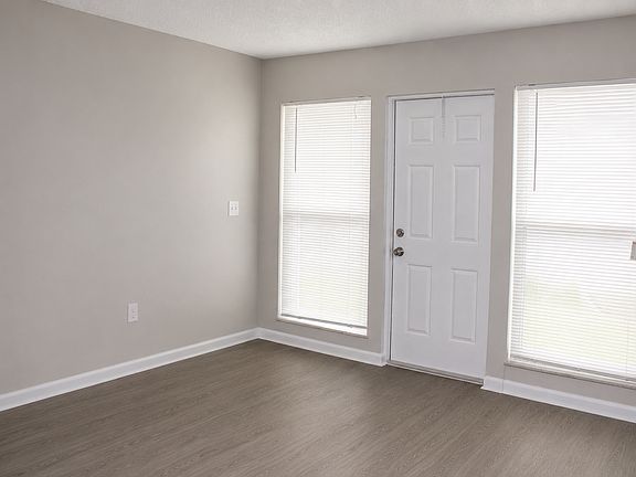 3rd image of 5801 N Flagler Dr #5
