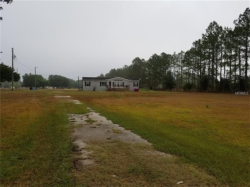 2nd image of 4726 Justin Ln
