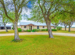 2915 County Road 417, Taylor, TX 76574