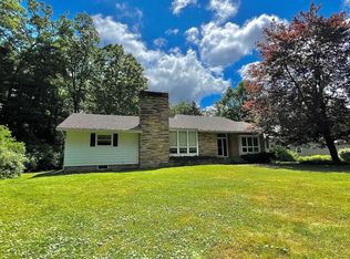 21 Glenwood Dr, Oil City, PA 16301