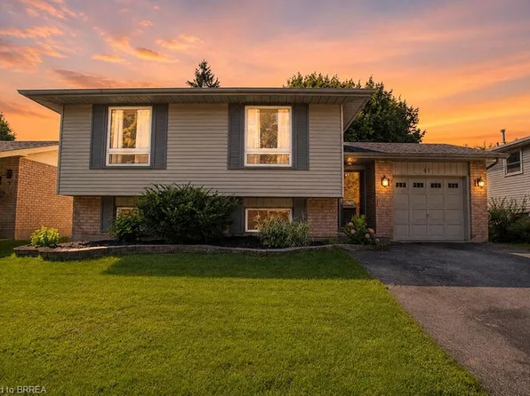 27 Myrtleville Dr, Brantford, ON N3V 1B9