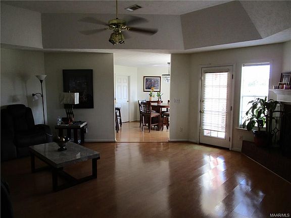 2nd image of 5901 Portsmouth Dr