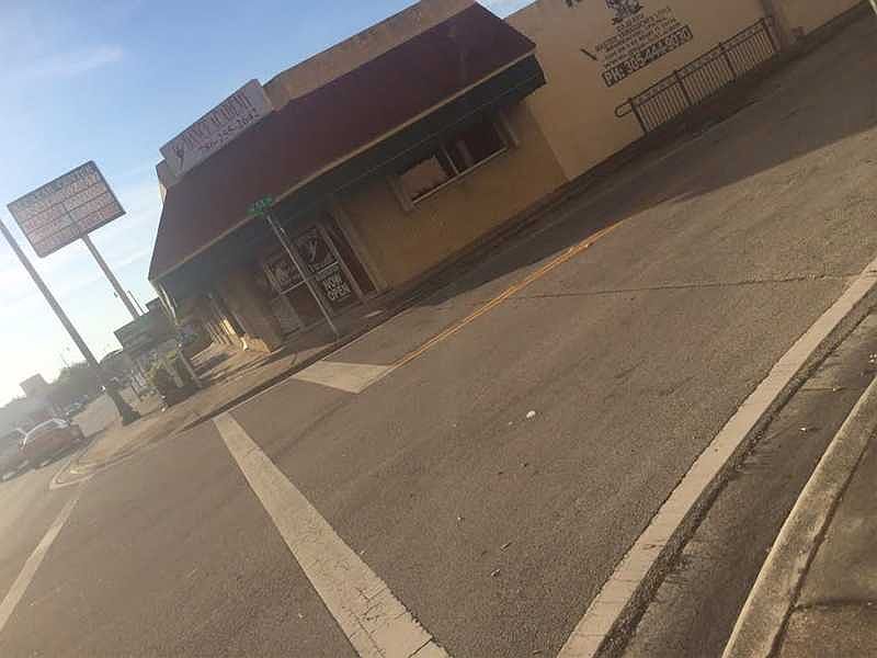 2nd image of 5325 SW 8th St