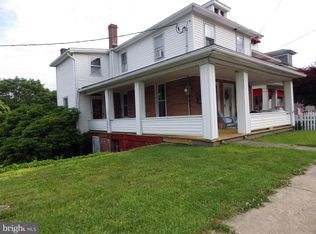 1340 E Grand Ave, Tower City, PA
