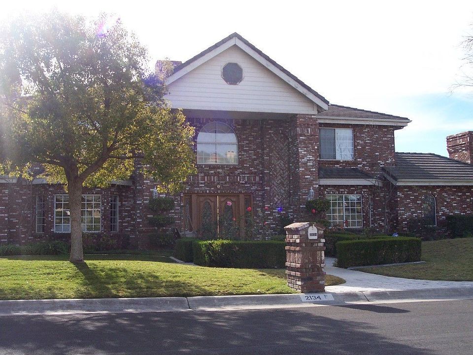 Courtesy of Mary Ann Mallory Park Place Realty