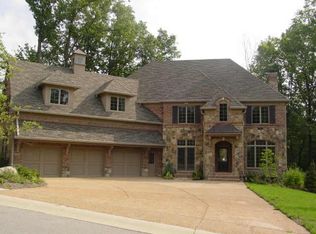 7369 N Creekbed Ln, Indianapolis, IN 46256