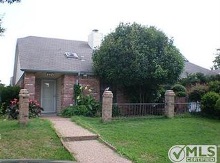 4409 Hulen Cir W, Fort Worth, TX 76133