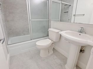 20 Sussex A, West Palm Beach, FL 33417