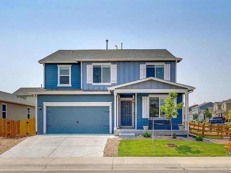 2063 Monte Vista Dr — Photo 1