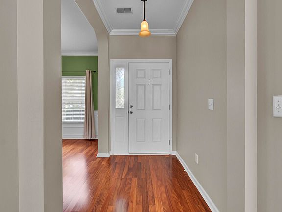 4th image of 104 Pristine Ct
