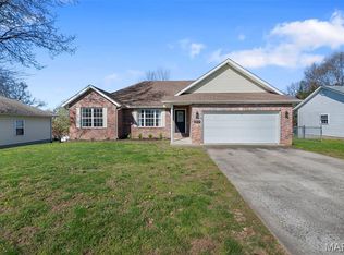 1017 Emily Ct, Cape Girardeau, MO 63701