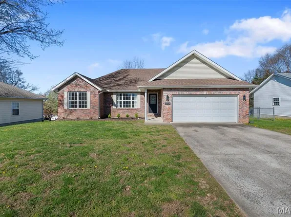 1017 Emily Ct, Cape Girardeau, MO 63701