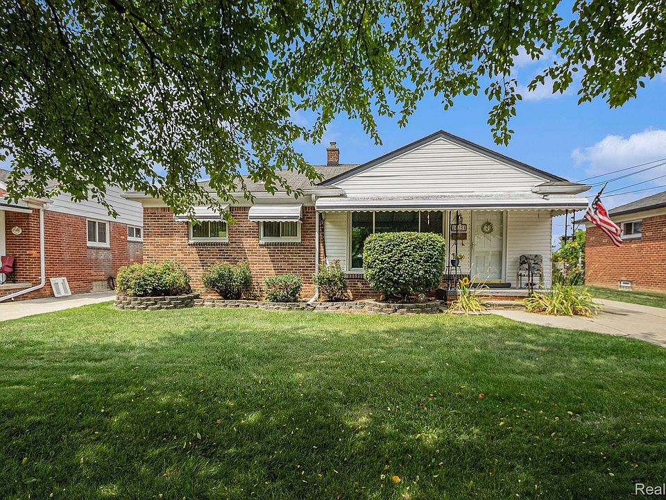1st image of 26281 Hoffmeyer St
