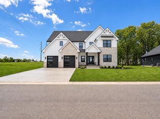 7646 E 115th Ave, Winfield, IN 46307